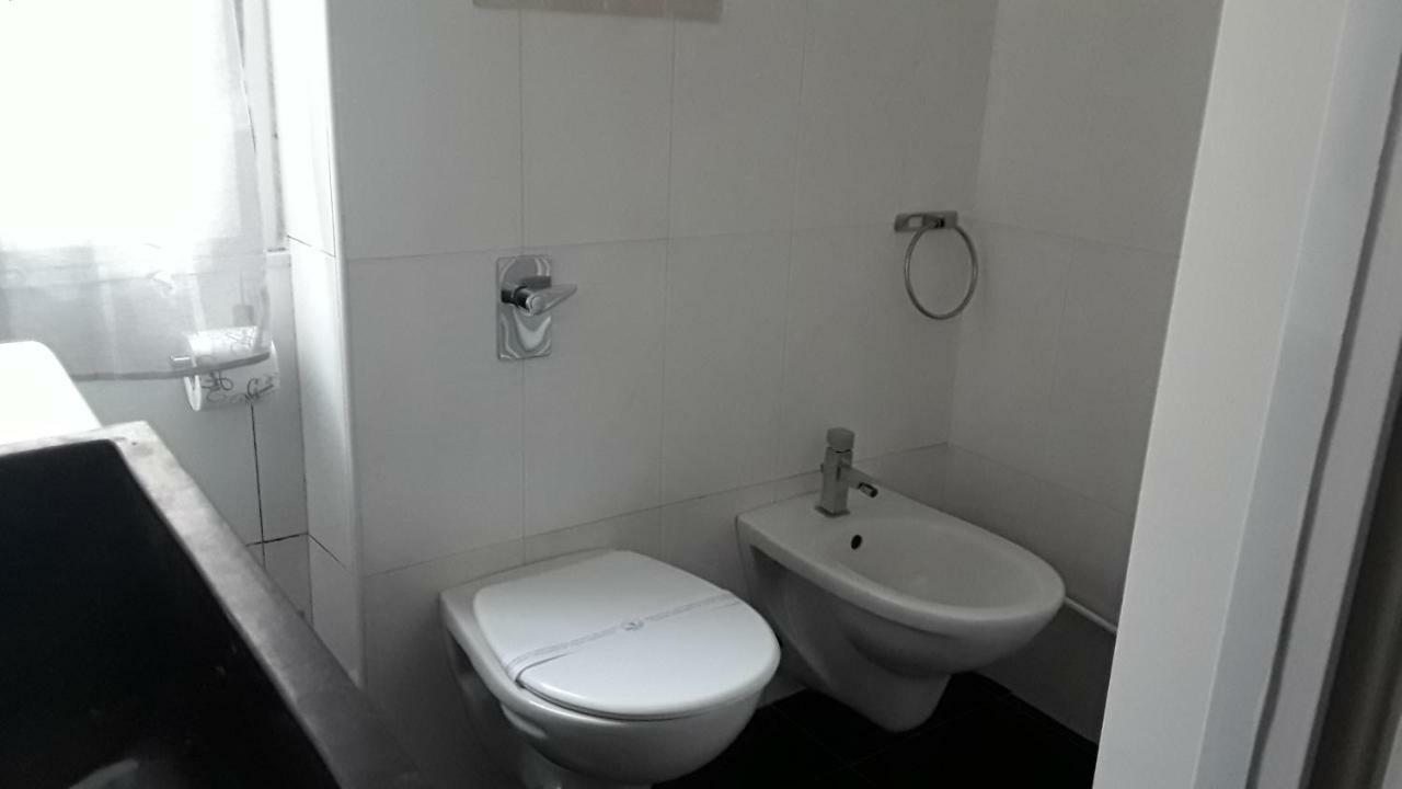 파비아 Archimede 아파트 외부 사진